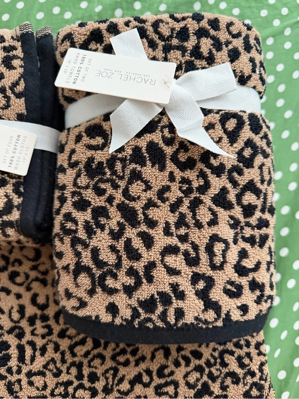 Rachel Zoe 7-piece towel set in leopard print